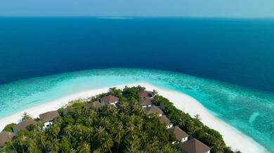 Курорт Avani+ Fares Maldives Resort