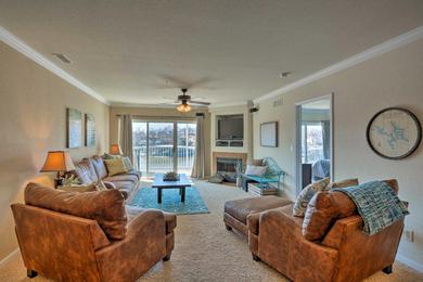 Apartments Lakefront Osage Beach Condo with Pool and Water Views!