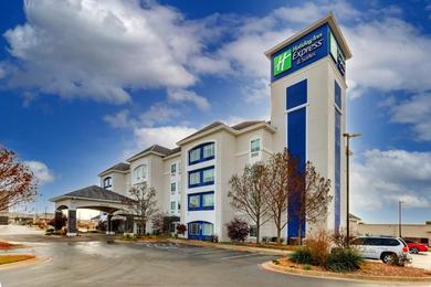 Hotel Holiday Inn Express & Suites - Ardmore, an IHG Hotel