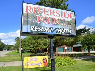 Курорт Riverside Point Resort