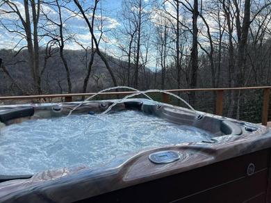 Дом отдыха Wonderful cabin tucked in the woods /w Hot tub
