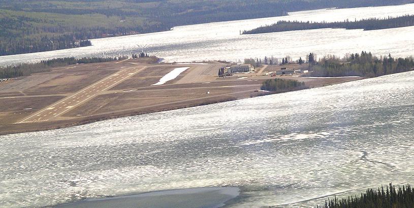 Watson Lake Airport (YQH), Watson Lake, Канада