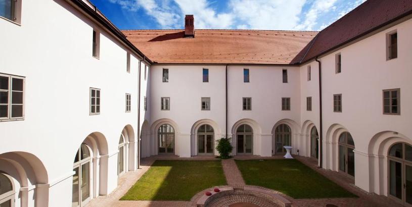 Отель Sopron Monastery Hotel