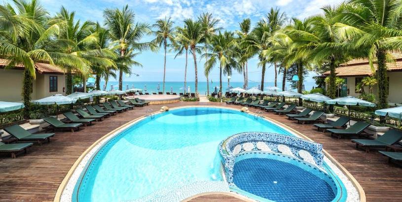 Resort Khaolak Bayfront Resort
