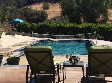  Gated Custom Home w private pool in Malibu Wine Trail, Wedding Venues, Hiking Trails