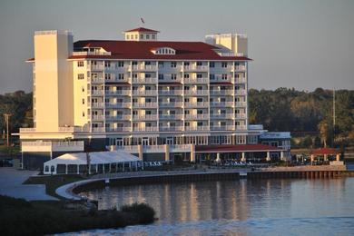 Курорт The Inn at Harbor Shores