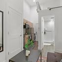 Apartments Modern Minimalist Studio Home in Uptown - Wilson 101