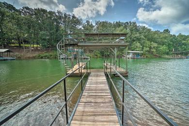 Holiday home Lovely Lakefront Home with Deck - Pets Welcome!