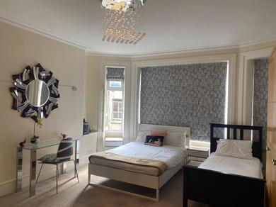 Apartments 6 Bedroom Flat in the heart of London - Close to Hyde Park