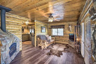 Holiday home Jemez Springs Cabin with Stunning Mtn Views!