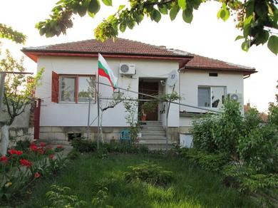 Guest house Ivanovo rooms for rent for 24 hours, separate kitchen, sauna, hydromassage bath, indoor parking, tavern, no pets