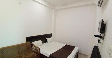 Hotel Kumbh Prayag Guest House By WB Inn