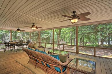 Updated Lake Lanier Home and Cottage with Kayaks!