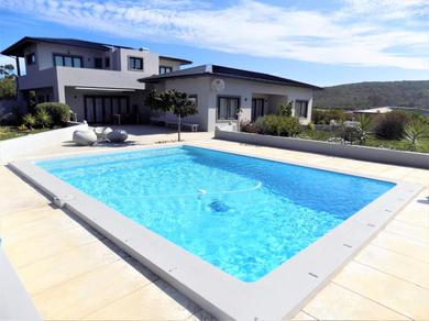 Вилла Green Goose 2 - Luxury Home with Pool