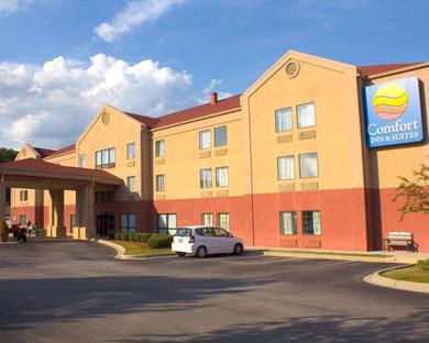 Отель Comfort Inn & Suites Trussville I-59 exit 141