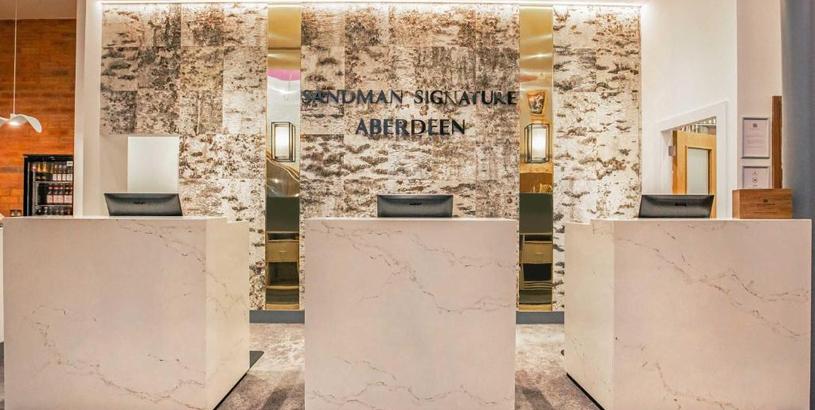 Отель Sandman Signature Aberdeen Hotel & Spa