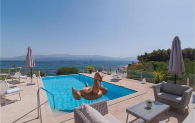 Holiday home Beautiful Home In Sutivan With Wifi, Outdoor Swimming Pool And Heated Swimming Pool