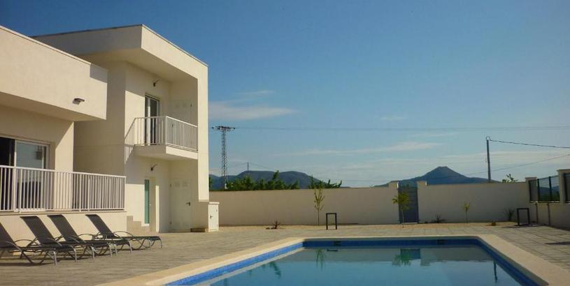 Villa 3 bedrooms villa with shared pool enclosed garden and wifi at Abanilla