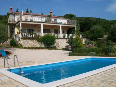 Apartments Comfortable holiday home in Labin with shared pool and by the sea