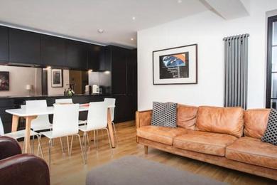 Apartments Stylish Newly Refurbished 2 Bedroom Flat With Terrace