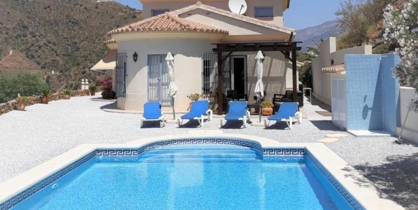 Villa Gorgeous Villa in Arenas Spain With Private Swimming Pool
