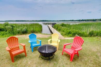 Hotel Lakefront Richville Vacation Rental with Fire Pit!