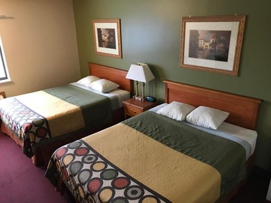 Motel Heartland Hotel & Suites