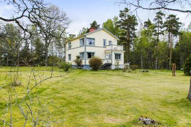 Holiday home Nice holiday home in Grimshult with proximity to Lidhult in Smaland