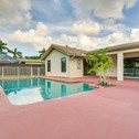 Дом отдыха Coral Springs Home with Proximity to Golf and Beaches!