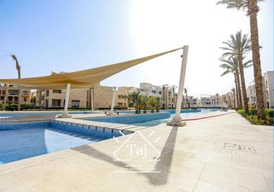 Apartments Taj Home, Mangroovy, pool view, free beach access with nanny's room