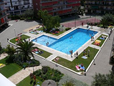 Apartments Oasis Near Barcelona Pool Tennis Beach