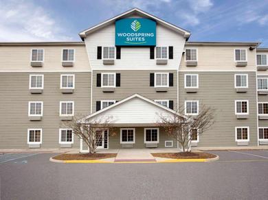 Отель WoodSpring Suites Macon West I-475