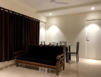 Apartments Spacious shared rooms available in Andheri West