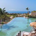 Вилла Villa in La Caleta Sleeps 2 with Pool and Air Con