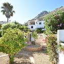 Holiday home Spacious villa 9 pax with 2 fully furnished living units and private pool