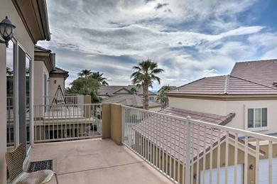 Apartments Desert Condo with Pool about 3 Miles to Colorado River!