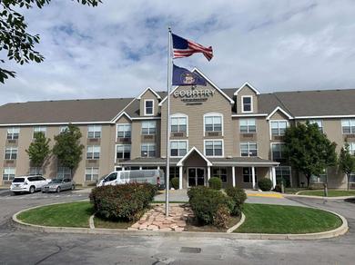 Отель Country Inn & Suites by Radisson, West Valley City, UT