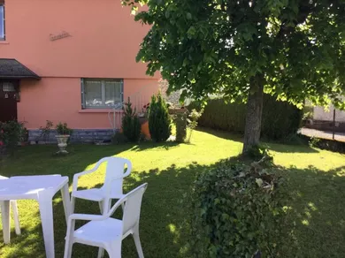 Appartement indépendant dans Villa Corisande