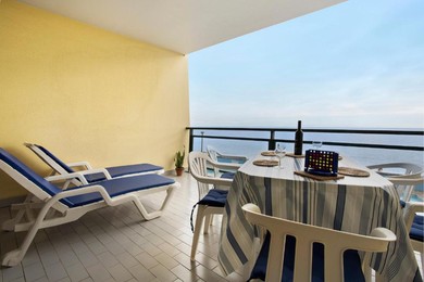 Апартаменты Serene Seaside by Relax Stay