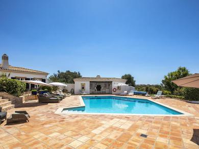 Villa 8 bedroom Villa close to Alvor with tennis court table tennis heated private pool air conditionin