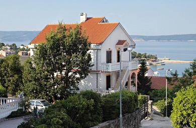 Apartments Apartments with a parking space Selce, Crikvenica - 5518