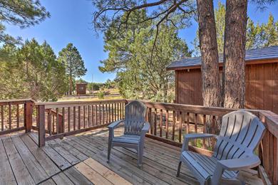 Cabin Pet-Friendly Without Fee, Hike and Stargaze!