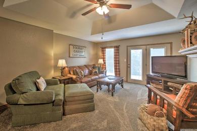 Branson Area Condo with Pool and Fishing Lake Access!
