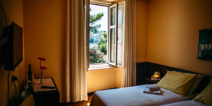Guest house Rooms Villa Amfora Dubrovnik
