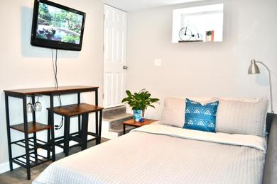 Apartments Cozy Quiet LL 2B 1B nearby DCA& DC Free Parking