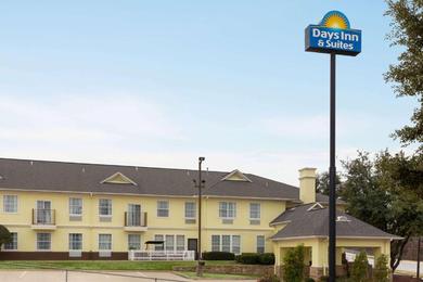 Hotel Days Inn & Suites by Wyndham DFW Airport South-Euless