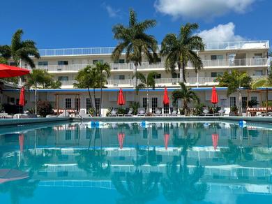 Hotel Skipjack Resort & Marina
