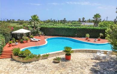 Apartments Amazing apartment in Frigole with Outdoor swimming pool and 2 Bedrooms