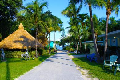 Мотель Sunset Cove Beach Resort