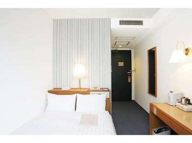 Отель Smile Hotel Nihombashi Mitsukoshimae